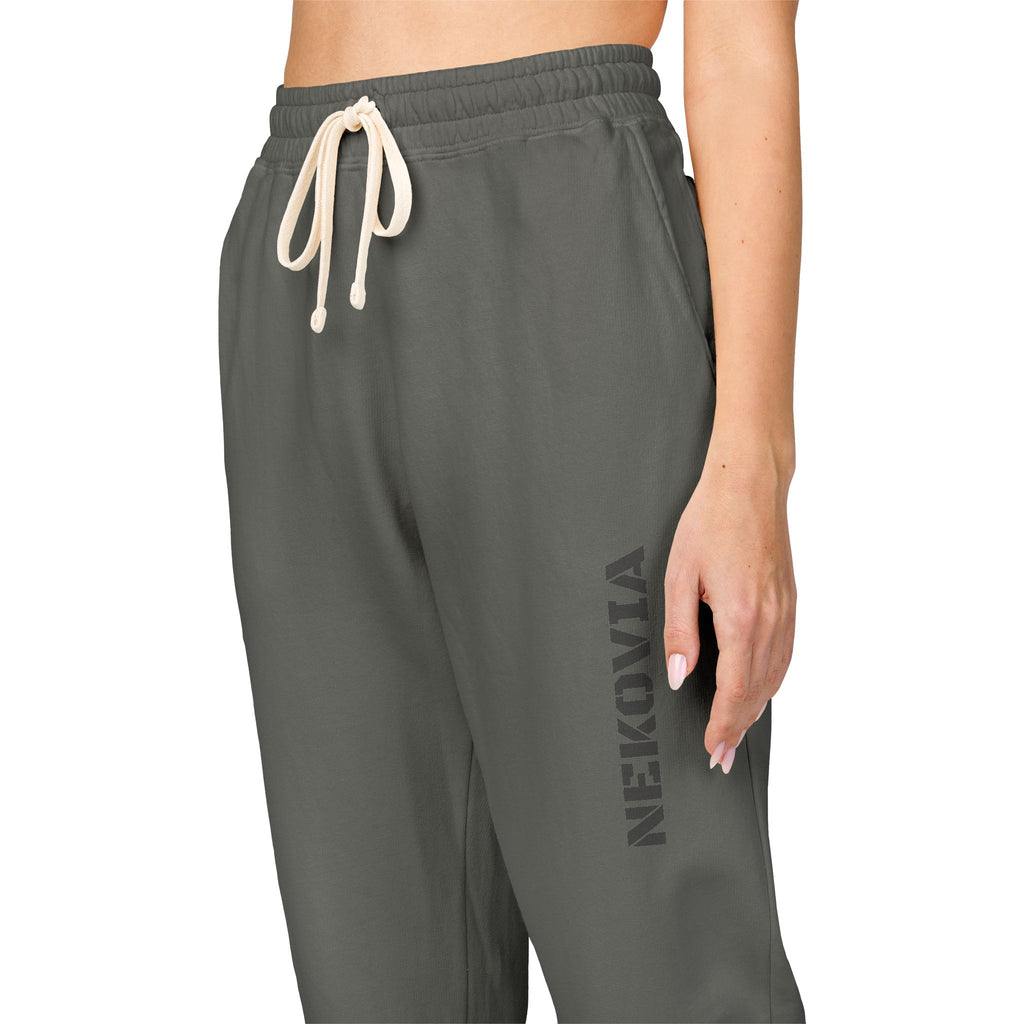 Unisex Garment-Dyed Fleece Sweatpants